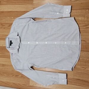 Banana Republic size large non iron 100% cotton size large